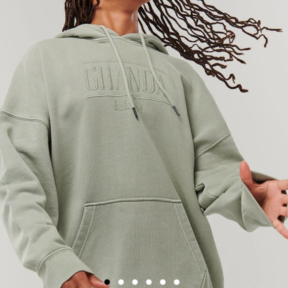 Ghanda clothing sage green sweatshirt. “Cali Hoodie in Dusty Mint”